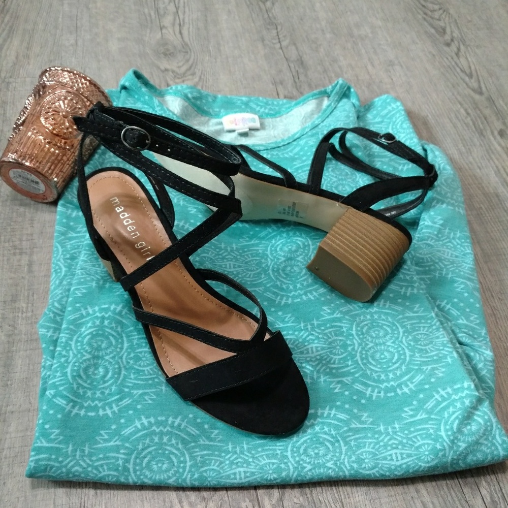 NIB Madden Girl Leexi Sandals - black size 8 - Picture 8 of 8